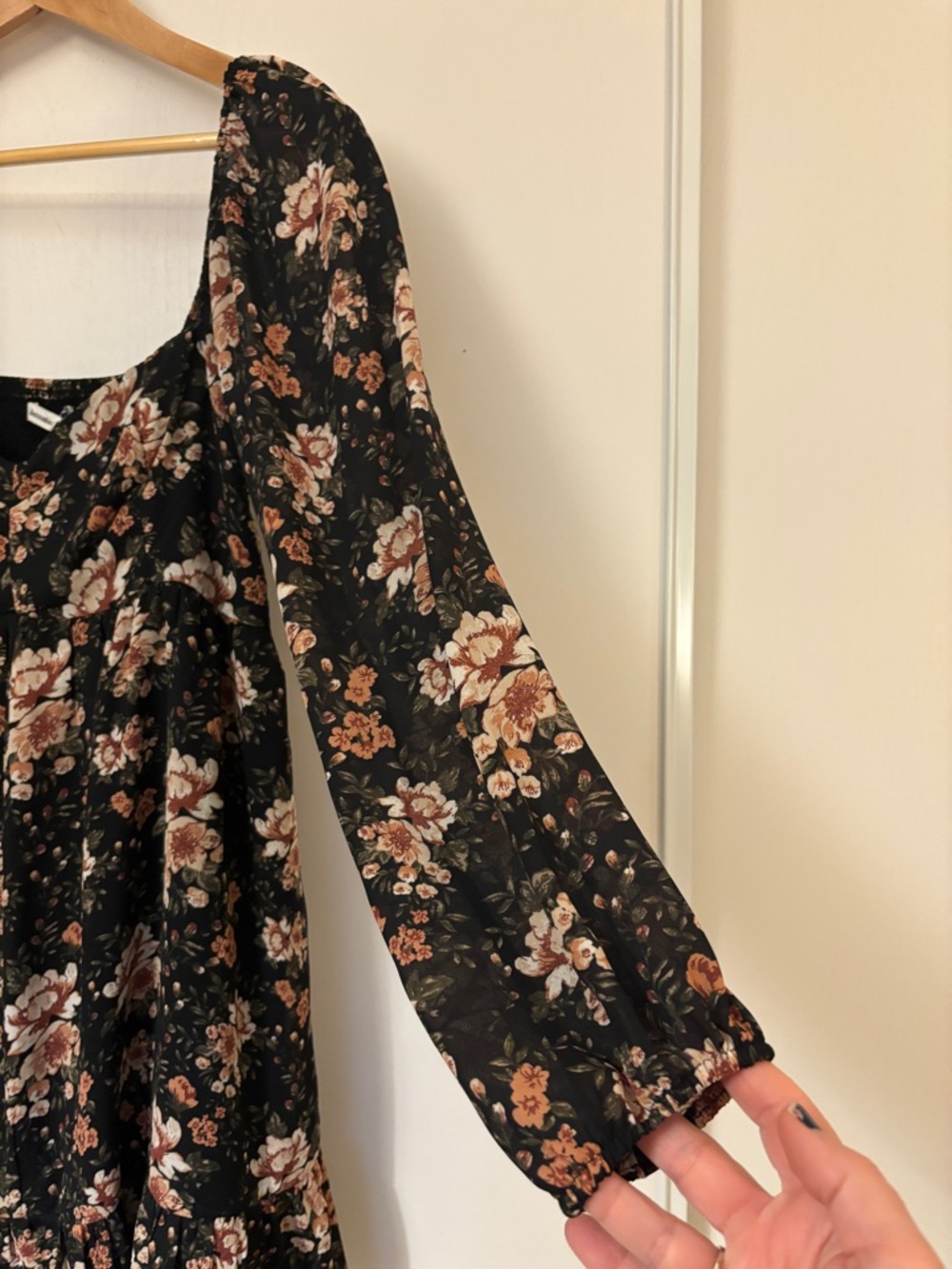 Abercrombie & Fitch Black Floral Dress Babydoll Mini Size Medium Long Sleeve Y2K - Picture 6 of 13
